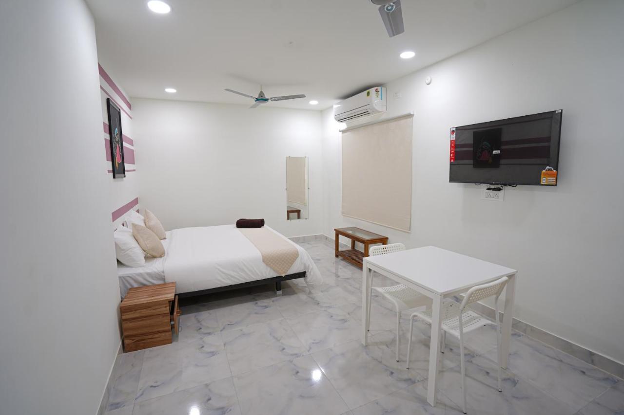 Mahasri Studio Apartments- Brand New Fully Furnished Air Conditioned Studio Apartments Тирупати Екстериор снимка