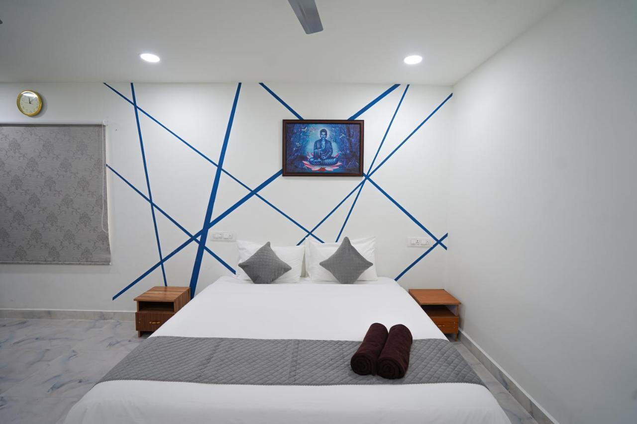 Mahasri Studio Apartments- Brand New Fully Furnished Air Conditioned Studio Apartments Тирупати Екстериор снимка
