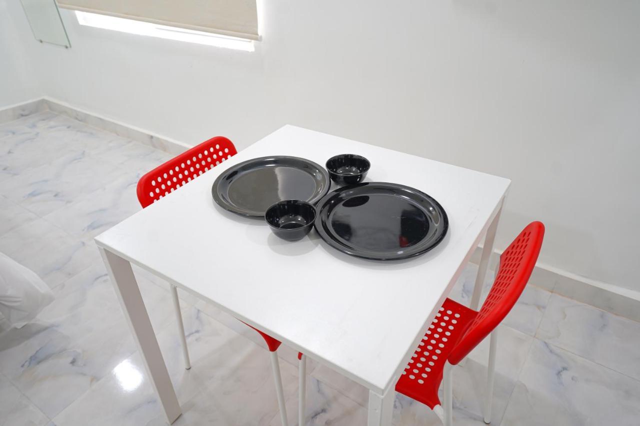 Mahasri Studio Apartments- Brand New Fully Furnished Air Conditioned Studio Apartments Тирупати Екстериор снимка