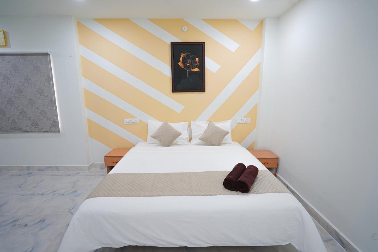Mahasri Studio Apartments- Brand New Fully Furnished Air Conditioned Studio Apartments Тирупати Екстериор снимка
