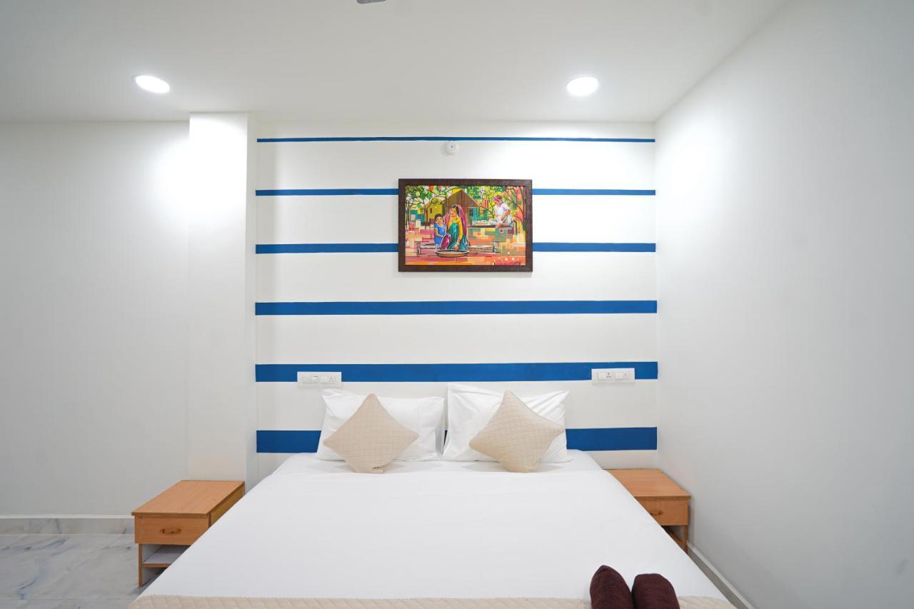 Mahasri Studio Apartments- Brand New Fully Furnished Air Conditioned Studio Apartments Тирупати Екстериор снимка