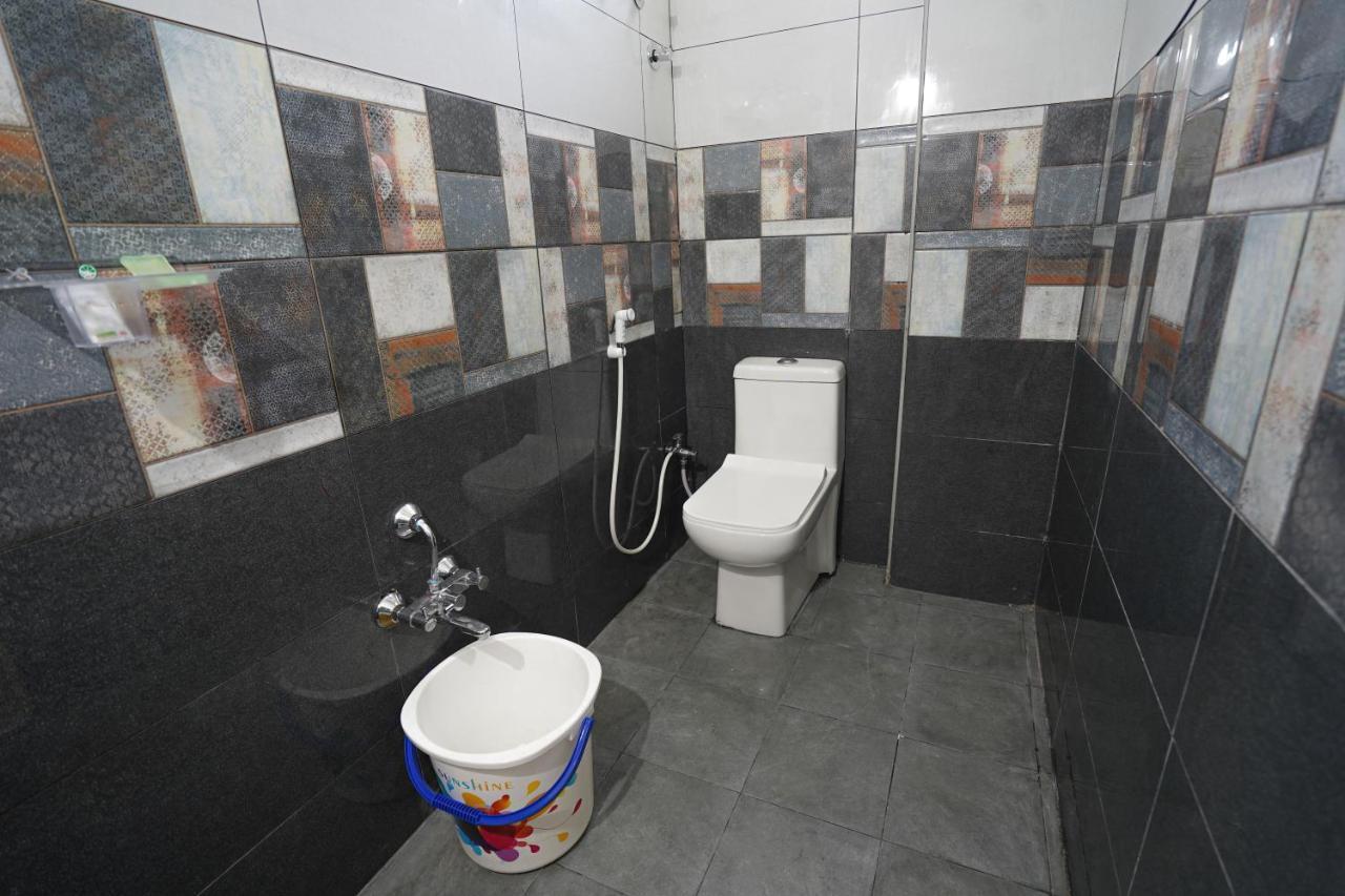 Mahasri Studio Apartments- Brand New Fully Furnished Air Conditioned Studio Apartments Тирупати Екстериор снимка